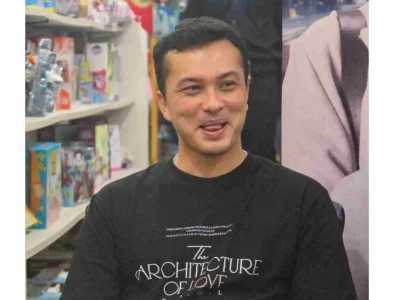 BATASI MAIN FILM: Nicholas Saputra. (Foto: Instagram/setyawanbayu17)