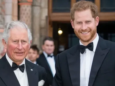 Raja Charles III dan Pangeran Harry. Foto: Dok. GettyImages