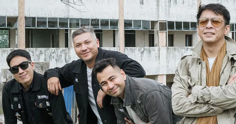 Ngeri! Ada Penampakan di Foto Geng Motor Raffi Ahmad