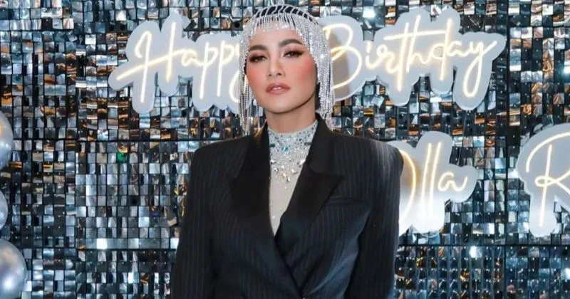 Kini Dinilai Terlalu Seksi, Intip Pesona Olla Ramlan Berbusana Syar’i