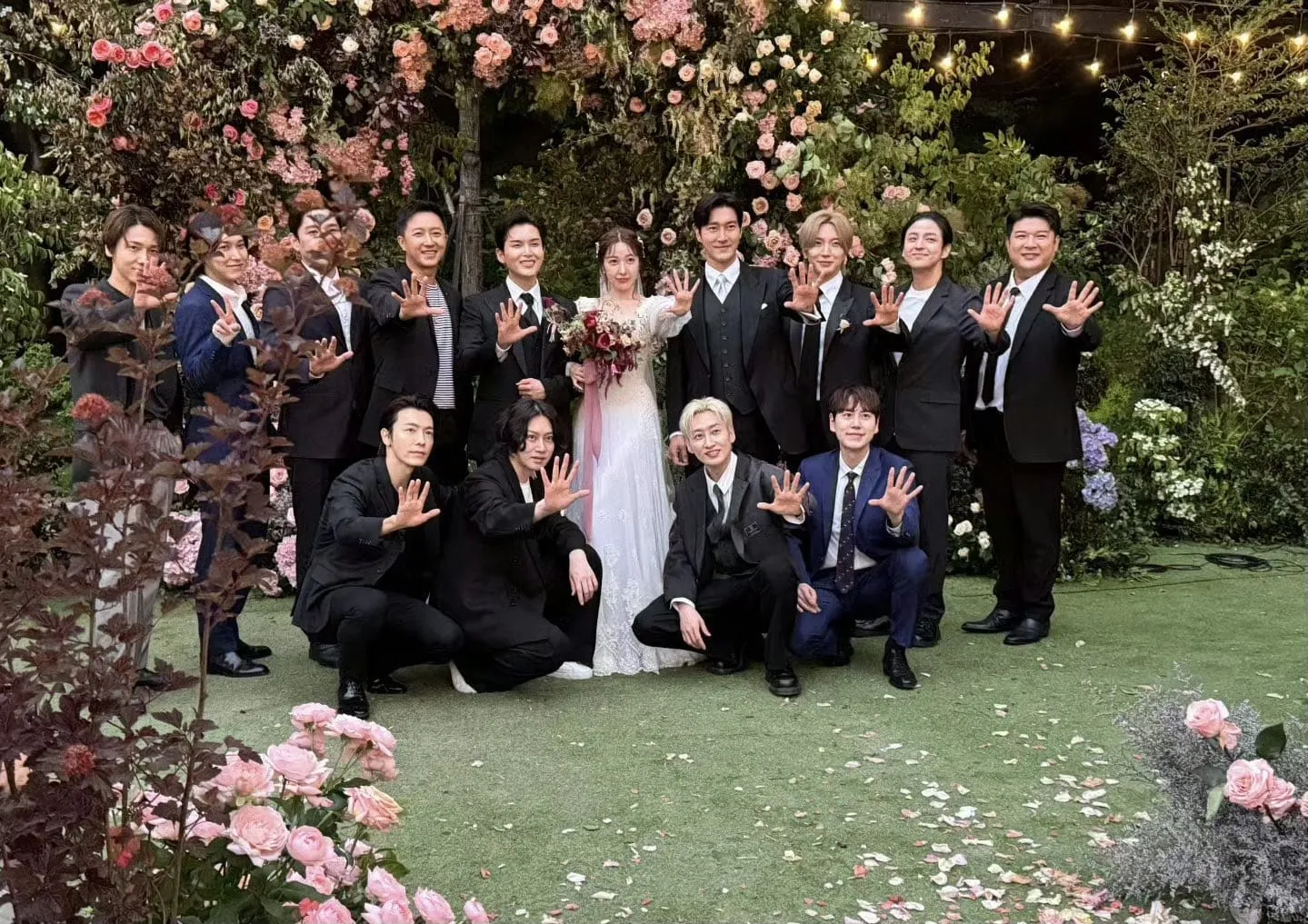 Ryeowook Menikah, Anggota Super Junior Kompak Hadir!