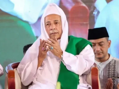 Syarifah Salma, istri Habih Luthfi bin Yahya wafat. Foto: Dok. Instagram @habibluthfibinyahya