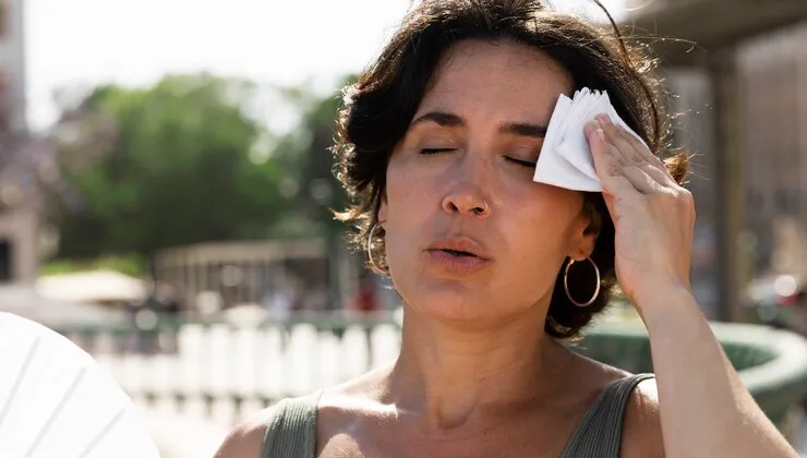 Cara Mencegah Heat Stroke Akibat Cuaca Panas Ekstrem