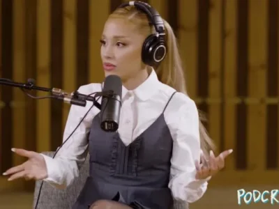 Ariana Grande dikecam karena pernyataannya baru-baru ini yang dianggap tak berempati. (Foto: Youtube/Podcrushed)
