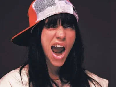 Popularitas dan ketenaran ternyata tak selalu membuat Billie Eilish bahagia. (Foto: Instagram/billieeilish)