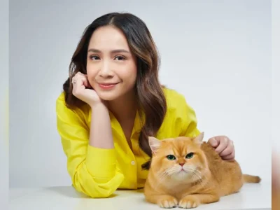 Nagita Slavina bersama kucing peliharaannya. (Foto: Dok. Pri)
