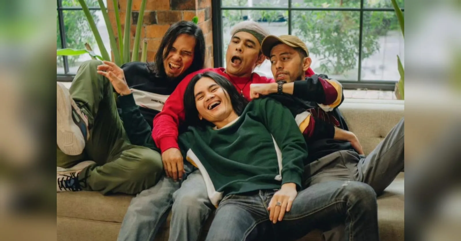 Lewat Lagu Ironi, Drive Gambarkan Perasaan Patah Hati