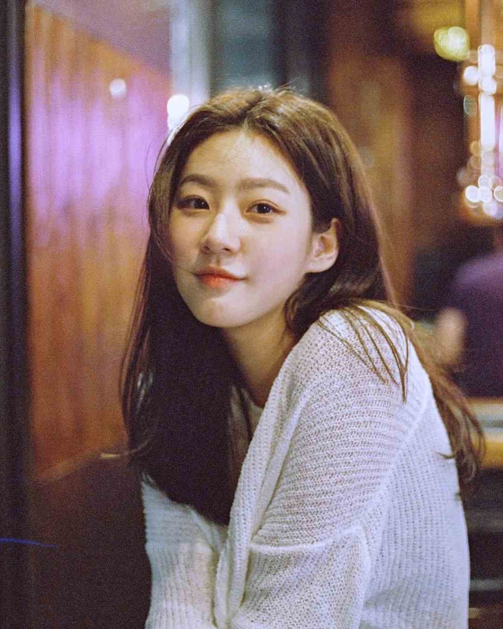 (Foto: instagram/ron_sae)Aktris berbakat Kim Sae-Ron yang memukau publik sejak debutnya, kini dedikasikan diri untuk seni dengan membuka sekolah akting.