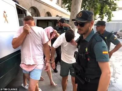 Pengantin Spanyol Terjerat Perkelahian di Mallorca, Hampir Gagal Menikah. (Foto: MailOnline/Tim Clarke)