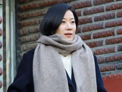 Jeon Hye Jin bakal bintangi drama baru setelah kepergian Lee Sun Kyun. Foto: Dok. Instagram @hoduent