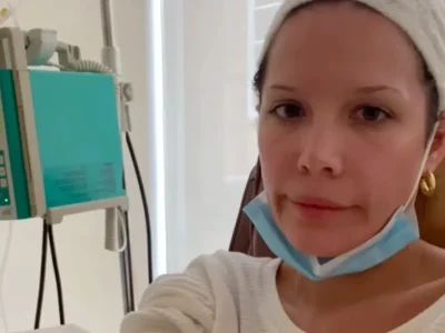 Halsey dikabarkan tengah berjuang melawan penyakit serius yang diduga leukimia dan lupus. (Foto: instagram/iamhalsey)