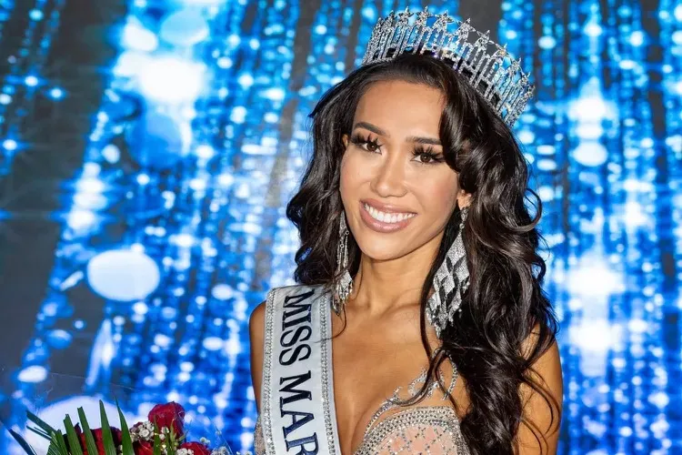 Transgender Pertama Raih Mahkota Miss Maryland USA