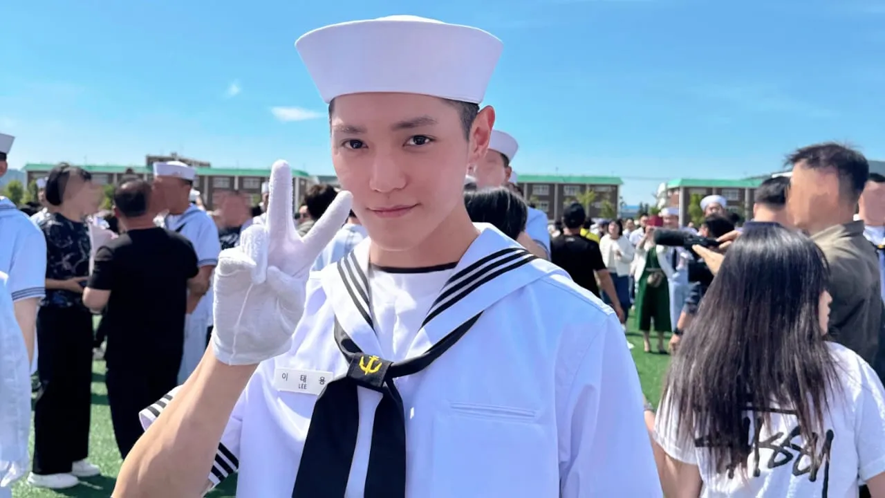 Taeyong NCT Pamer Kelakuan Unik Saat Wajib Militer