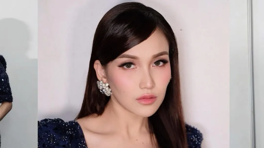 Keren! Ayu Ting Ting Bawakan Sik Asik Remix dengan Lagu K-Pop