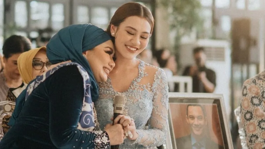 Dilamar Thariq Halilintar, Aaliyah Tulis Pesan Haru Untuk Ayahnya