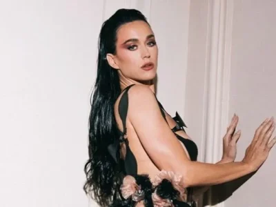 Katy Perry gunakan gaun bolong-bolong hadiri acara Vogue World 2024. Foto: Dok. Instagram @katyperry