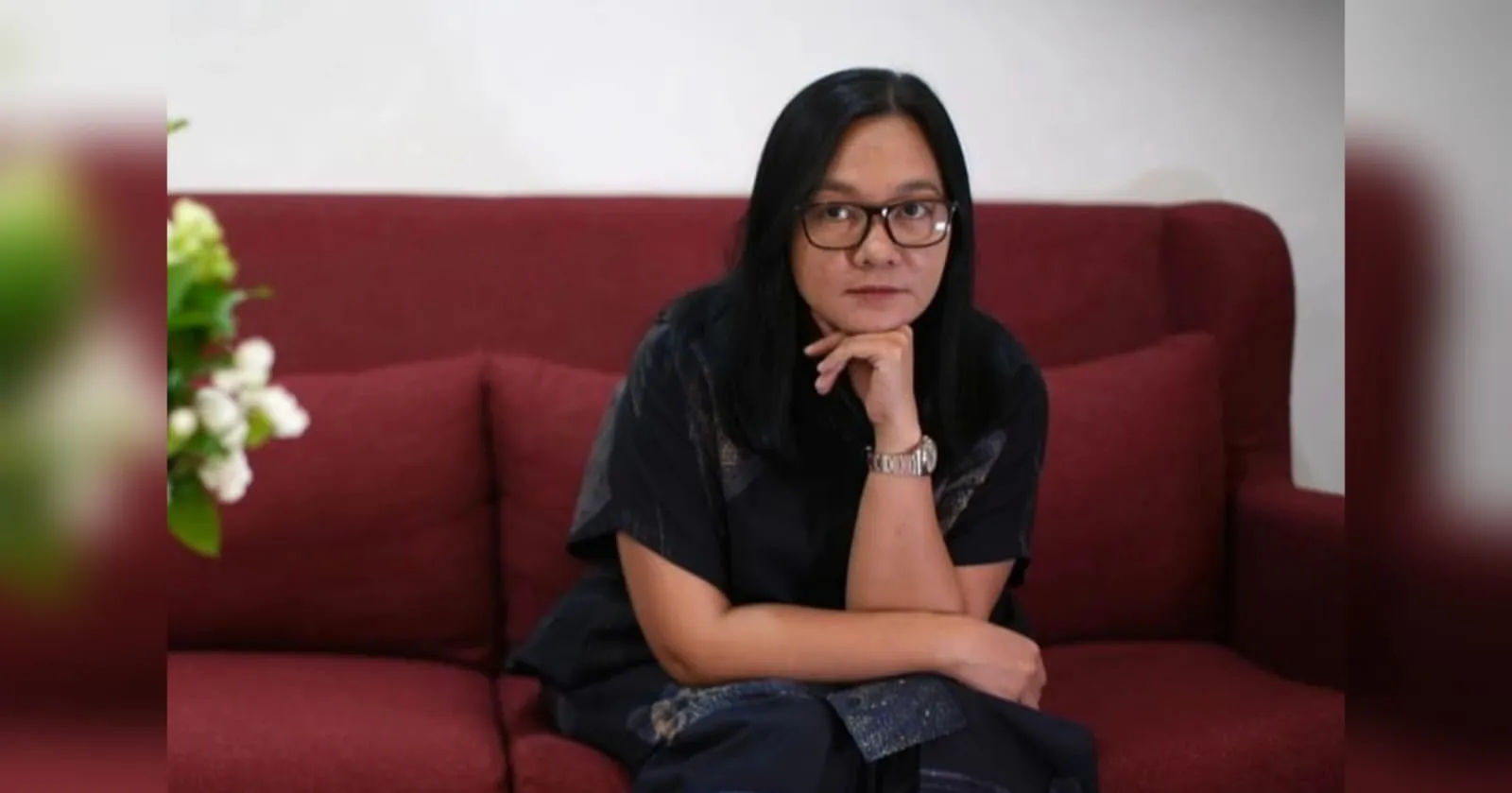 Novelis Gadis Kretek Mulai Menulis Novel Terbaru