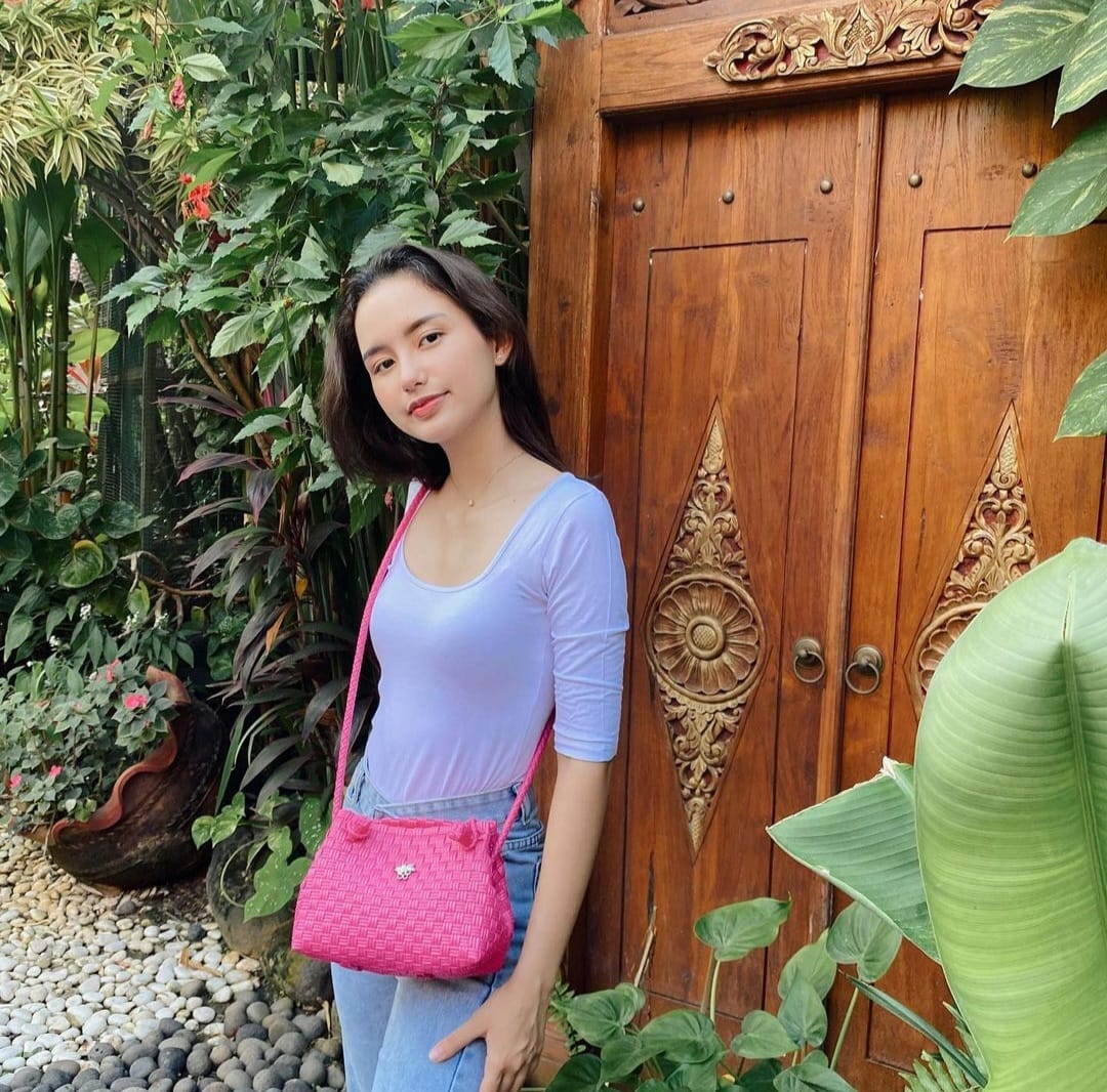 Bisnis tas milik Sarah Menzel. Foto: Dok. Instagram @noesa.bag
