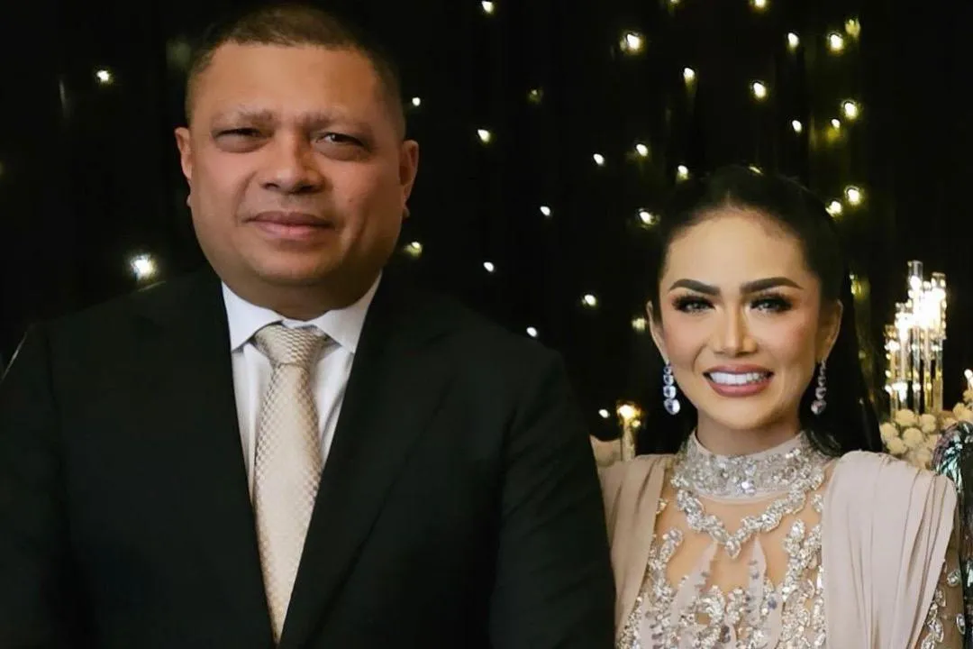 Ramalan Hard Gumay Bikin Heboh, Krisdayanti Disentil Suami