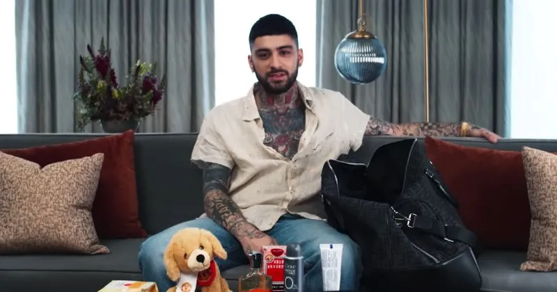 Zayn Malik Pakai Obat Herbal untuk Jaga Kesehatan Pita Suara