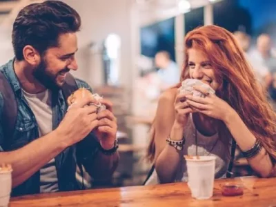 Ilustrasi zodiak mudah jatuh cinta. (Foto: Freepik)