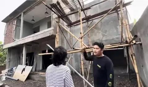 Viral! Rumah Nopek Novian Disebut Dibakar Warga, Ini Faktanya