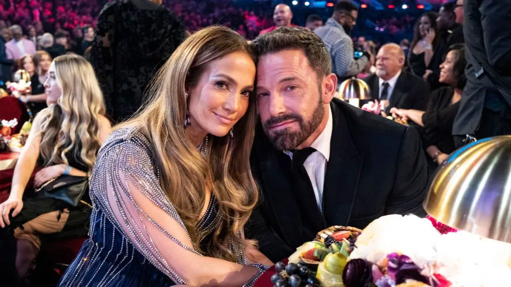 Ben Affleck Keciduk Bersama Mantan Istri, Jennifer Lopez Mana?