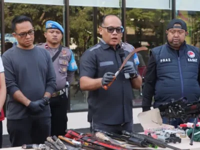 Polres Metro Jakarta Utara ungkap kasus hasil penggerebekan sarang narkoba di Kampung Bahari. (Foto: Polres Metro Jakarta Utara)