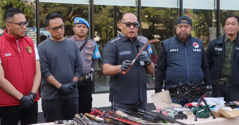 Polisi Kembali Gerebek Kampung Bahari, Amankan Sabu hingga Sajam