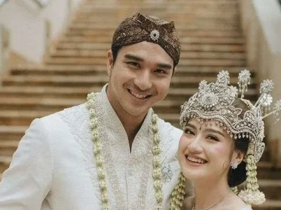 Salshabilla Adriani dan Ibrahim Risyad. Foto : Instagram/salshabillaadr
