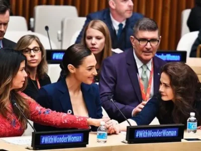 Cocok Jadi Diplomat, 4 Zodiak Ini Pandai Menyelesaikan Konflik. (Foto: Pisterest/Entertainment Weekly)