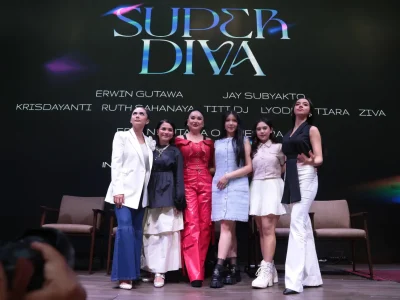 Krisdayanti, Uthe, Titi DJ, Titi, Ziva, Lyodra. Tiga diva dan super girls ini akan manggung satu panggung. (Foto: Reza Wibisono/Nyata)