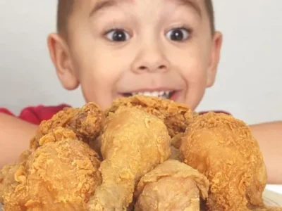 Ilustrasi bocah Taiwan harus cuci darah karena sering makan ayam goreng krispi. Foto : thinkstock