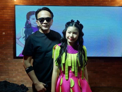 Ry Hiyori bersama Indra The Titans rilis single terbaru. (Foto: Bayu/Nyata)