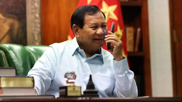 Prabowo Kembali Jalani Operasi Kaki, Imbas Cedera Saat Terjun Payung