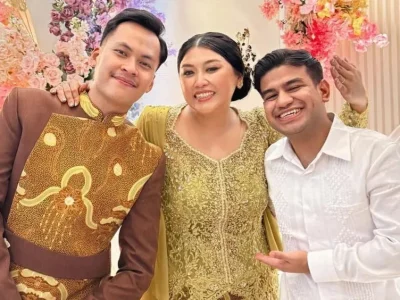 Fadil Jaidi saat menghadiri acara lamaran Clarissa Putri dan Sandro Fahdhipa. Foto: Dok. Instagram @fadiljaidi