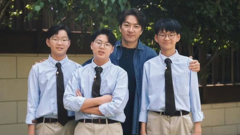 Tiga Anak Kembar ‘Song Triplets’ Kini Mulai Beranjak Remaja