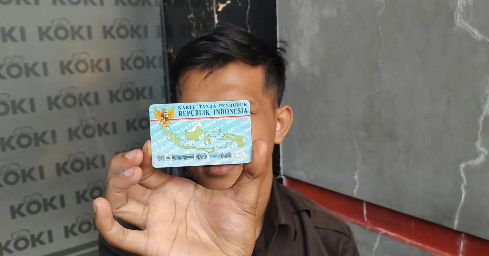 Waspada Foto Selfie Bawa KTP, Rawan Disalahgunakan untuk Pinjol