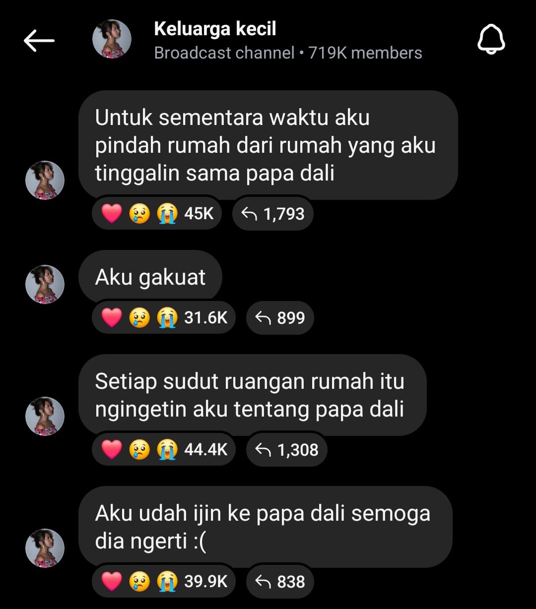 Jennifer Coppen umumkan pindah rumah karena tak kuat teringat mendiang Dali. Foto: Dok. Instagram @jennifercoppenreal20