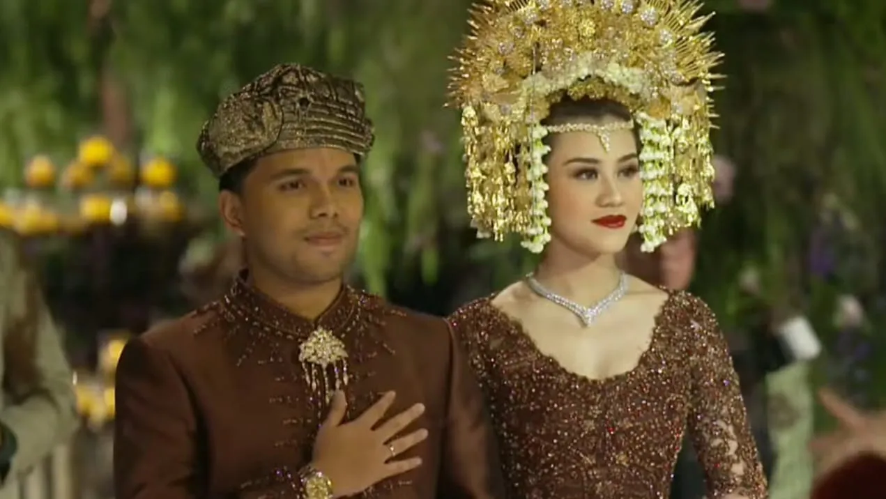 Resepsi Thariq dan Aaliyah Usung Adat Minang, Dihadiri Tokoh Penting