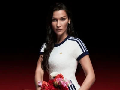 Bella Hadid saat menjadi model untuk koleksi sepatu Adidas SL 72. Foto: Dok. X @PopBase