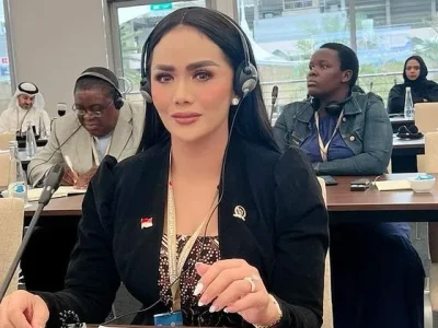 Krisdayanti maju sebagai calon Wali Kota Batu di Pilkada 2024. Foto : Instagram/krisdayantilemos