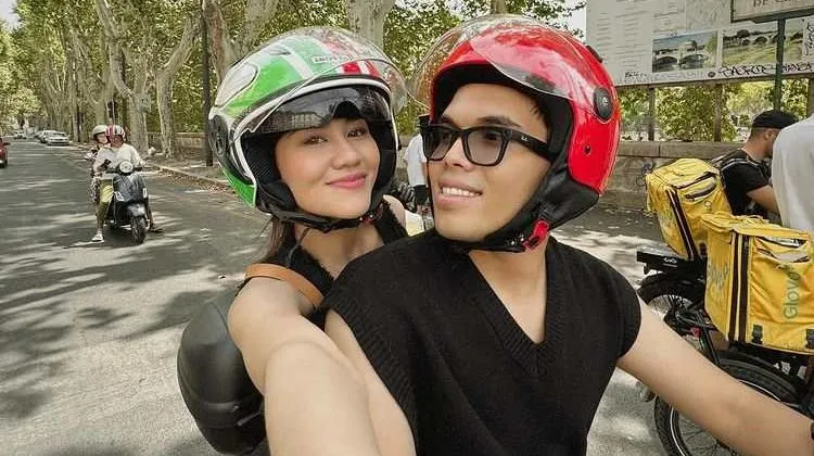 Potret Thariq Halilintar dan Aaliyah Massaid Bulan Madu ke Italia