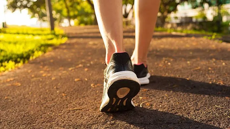 5 Penyakit yang Bisa Dicegah Dengan Jalan Kaki