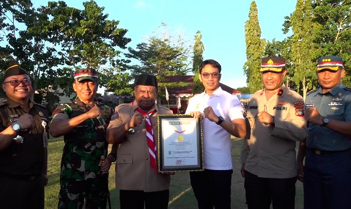 Pemprov Papua Barat raih Rekor MURI. (Foto: Dok. Papua Barat)