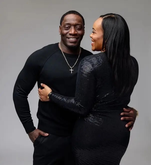 Kirk Walker dan Shauntea Weaver. (Foto: Instagram)