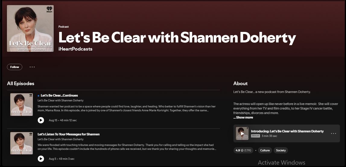 Posdast mendiang Shannen Doherty dilanjutkan oleh ibundanya, Rose. (Foto: Tangkapan Layar/Spotify)