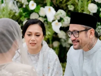 Tora Dudiro dalam waktu dekat akan menikahkan anak. Foto : Instagram/t_orasudi_ro