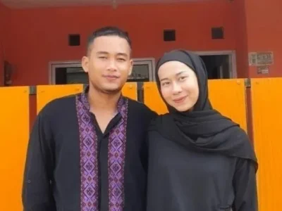 TikToker Shella Selpi Lizah (kanan) meninggal dunia. Foto : Instagram/albidwzky