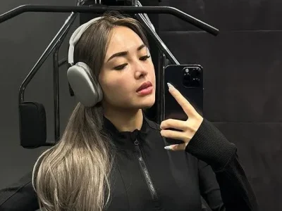 Amanda Manopo mengakui gaya hidupnya boros. Foto : Instagram/amandamanopo